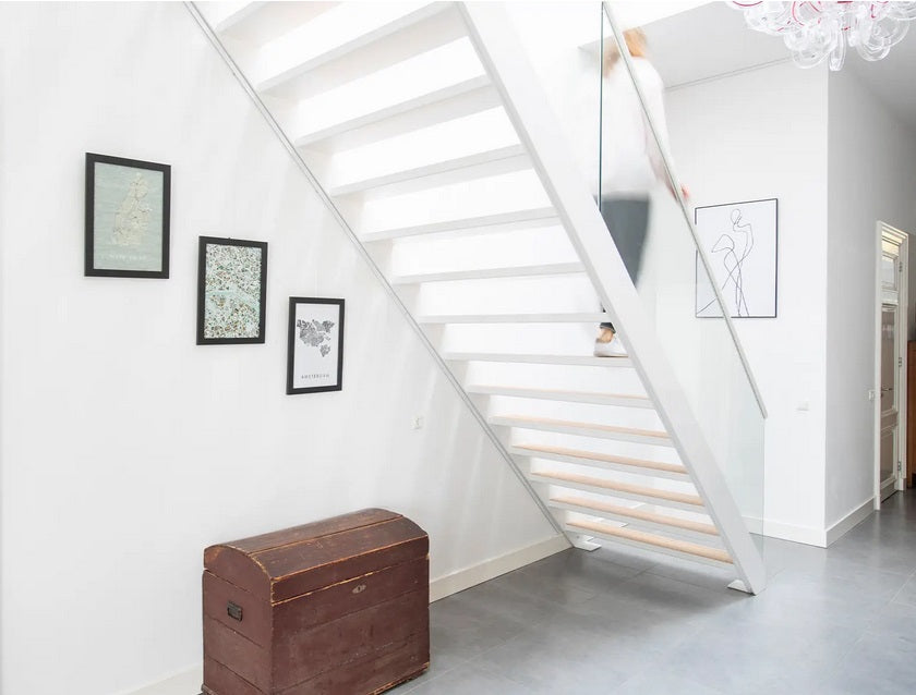 Sloping Ceiling Stopper - Artiteq Picture Hanging Systems